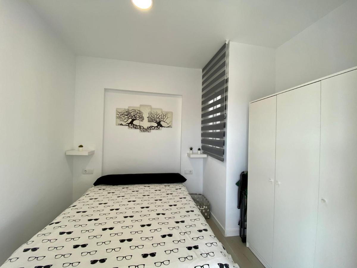 Casa Carmen Atico Primera Linea De Playa มาลากา ภายนอก รูปภาพ