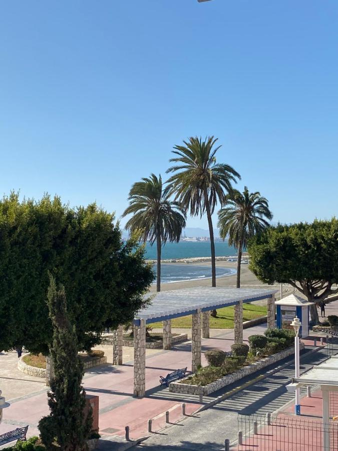 Casa Carmen Atico Primera Linea De Playa มาลากา ภายนอก รูปภาพ