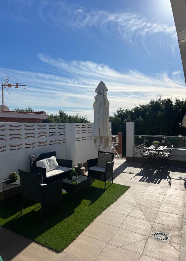 Casa Carmen Atico Primera Linea De Playa มาลากา ภายนอก รูปภาพ